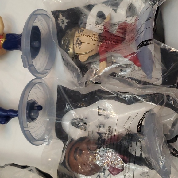 : complete set of 2023 Mcdonalds Happy meal toys The Marvels - Picture 7 of 8